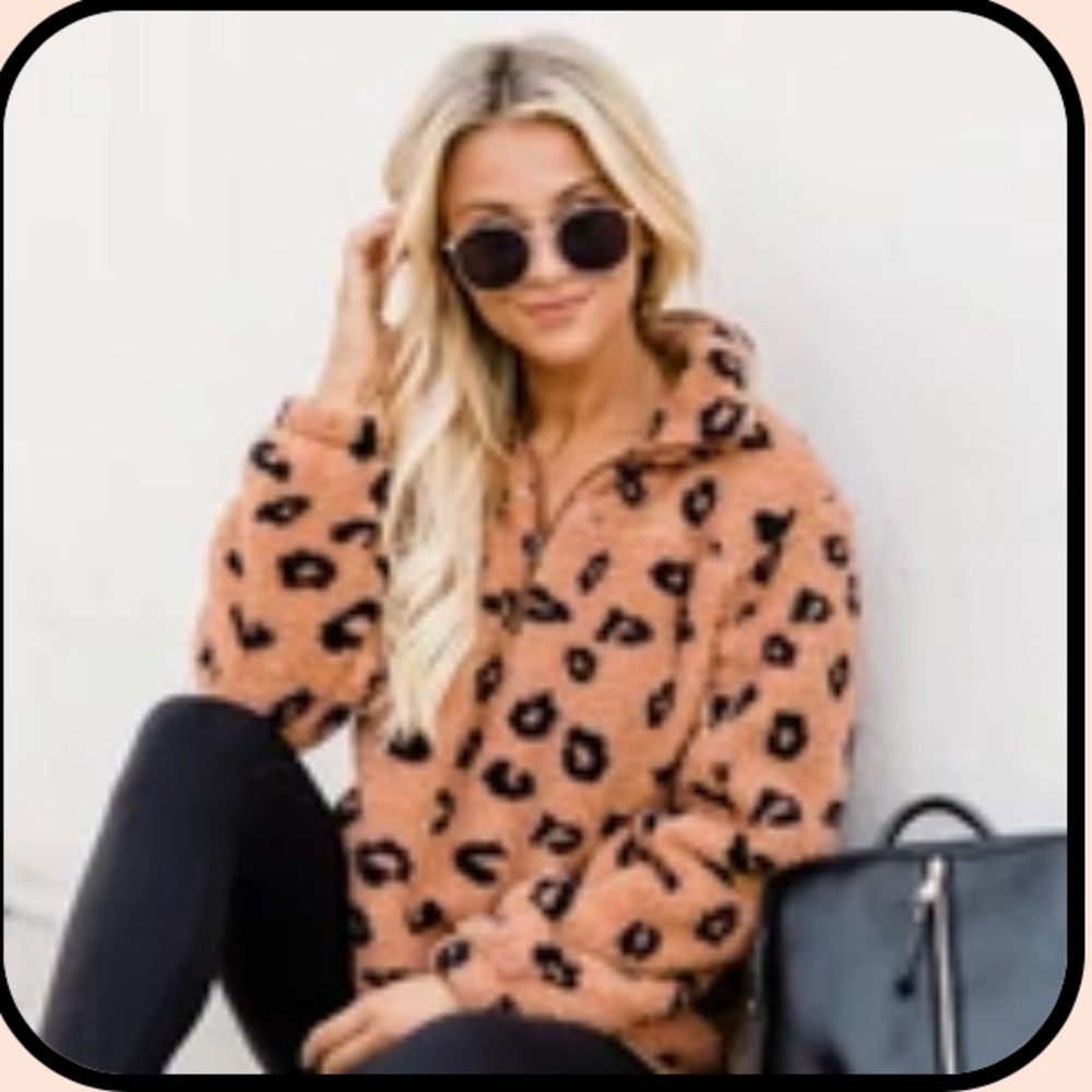 New- Pink Lily Leopard Print Sherpa